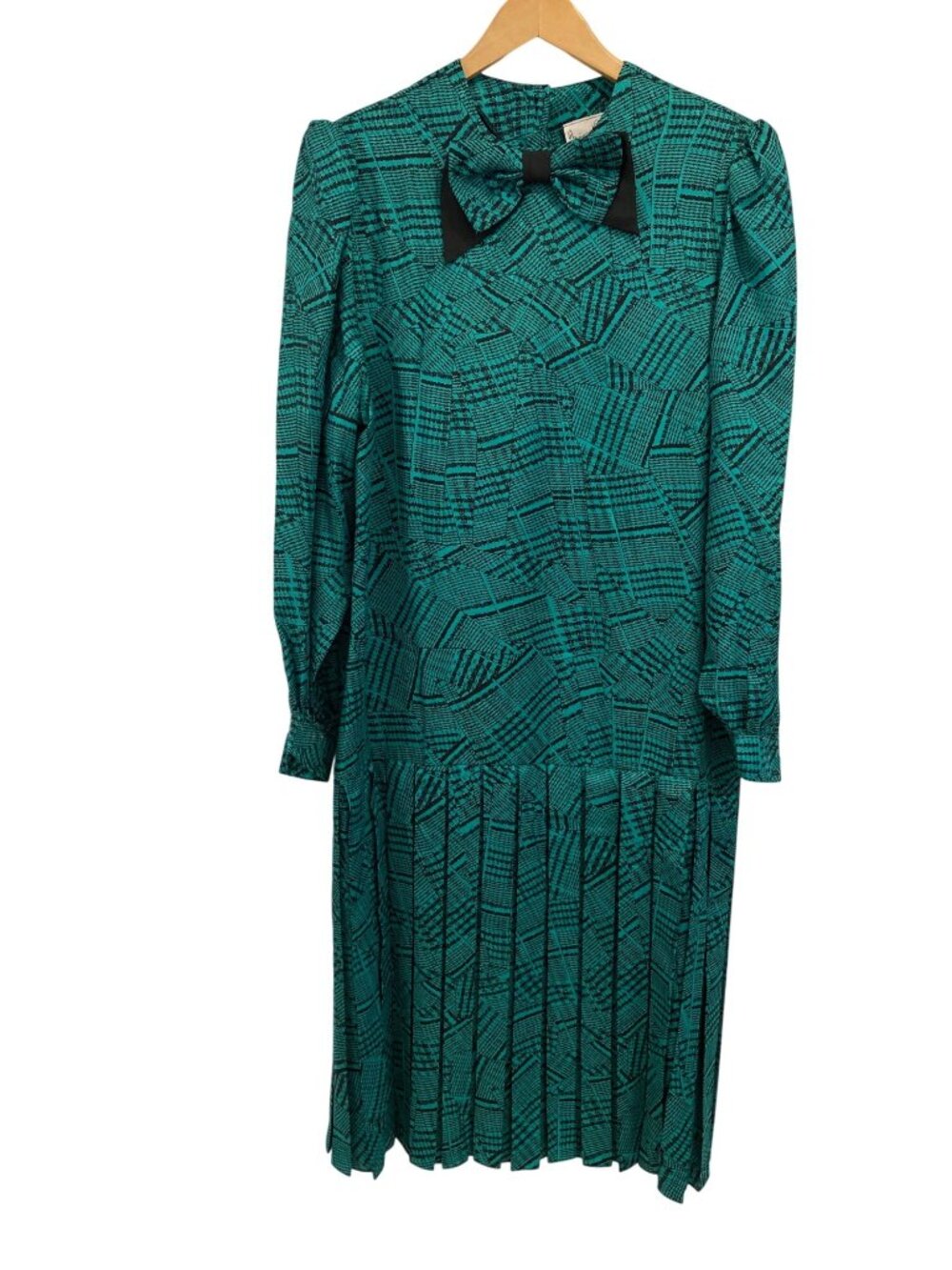 NEW Vintage Irving Nadler Montreal NWT Green Modest Pleated Midi Dress Size 15/1